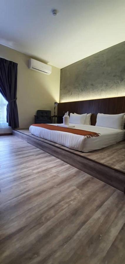 Vista Hotel Тавау Екстер'єр фото